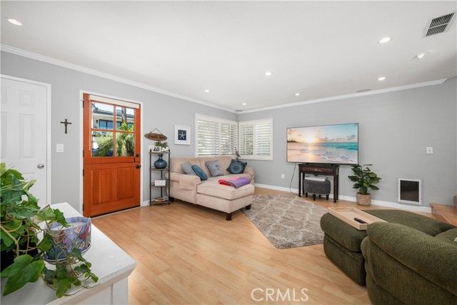 140 12th Street, Seal Beach, CA 90740