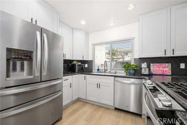 140 12th Street, Seal Beach, CA 90740