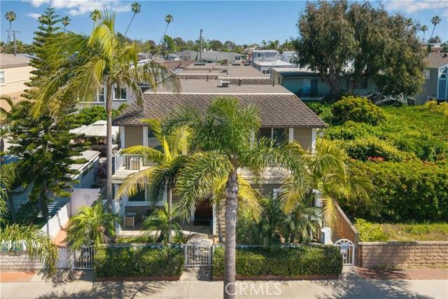 140 12th Street, Seal Beach, CA 90740