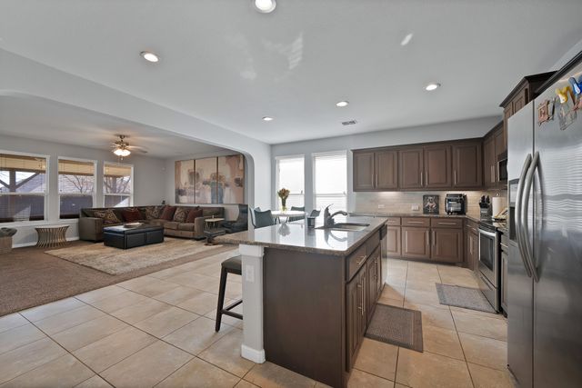 1016 Brownford Drive, Fort Worth, TX 76028