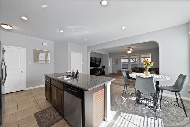 1016 Brownford Drive, Fort Worth, TX 76028