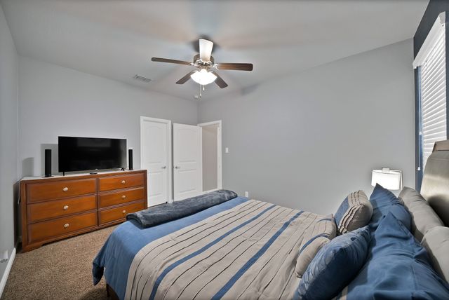 1016 Brownford Drive, Fort Worth, TX 76028