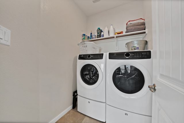 1016 Brownford Drive, Fort Worth, TX 76028