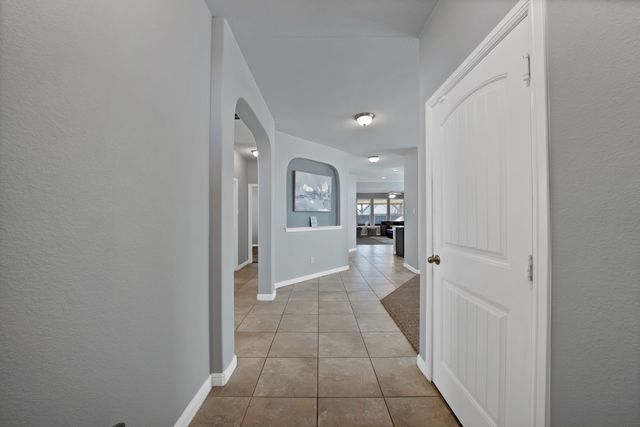 1016 Brownford Drive, Fort Worth, TX 76028