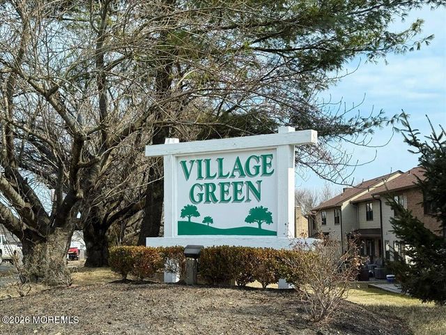 114 Village Green Way, Hazlet, NJ 07730