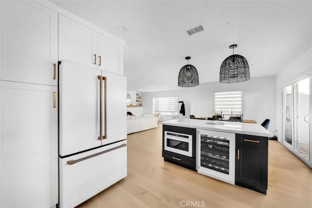 333 La Verne, Long Beach, CA 90803