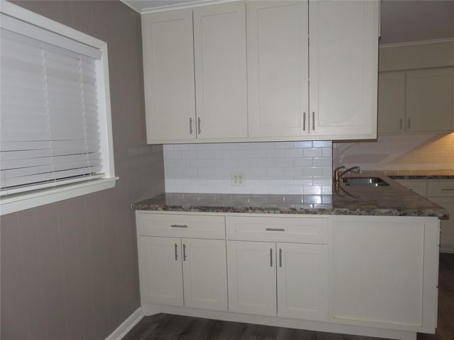 1519 Tobola Street, Rosenberg, TX 77471