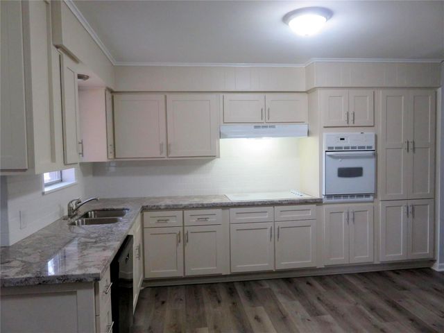 1519 Tobola Street, Rosenberg, TX 77471