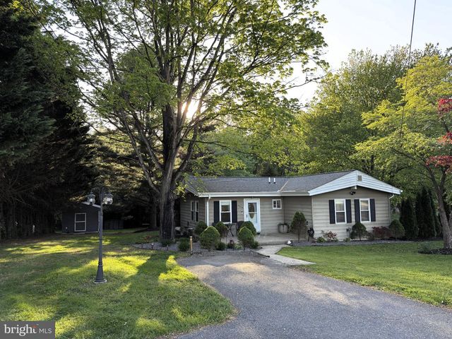 7340 DAMASCUS RD, Gaithersburg, MD 20882