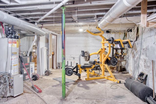 102 E Maple Avenue, Bancroft, MI 48414