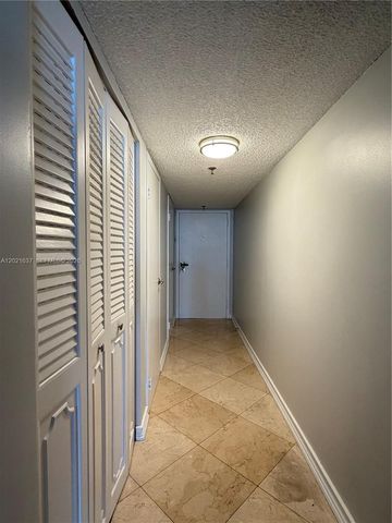 555 NE 15th St 16K, Miami, FL 33132