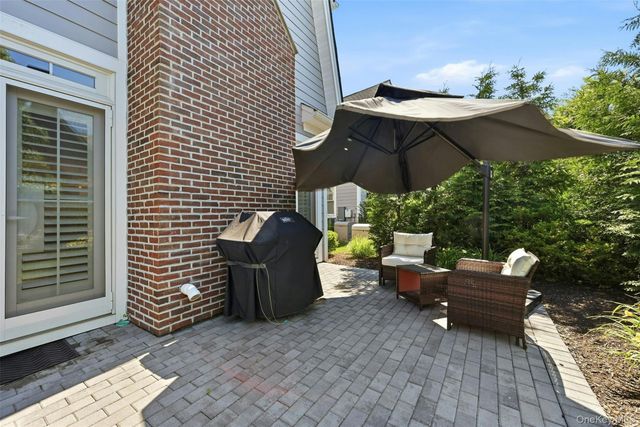 227 Coach Drive, Woodbury, NY 11797