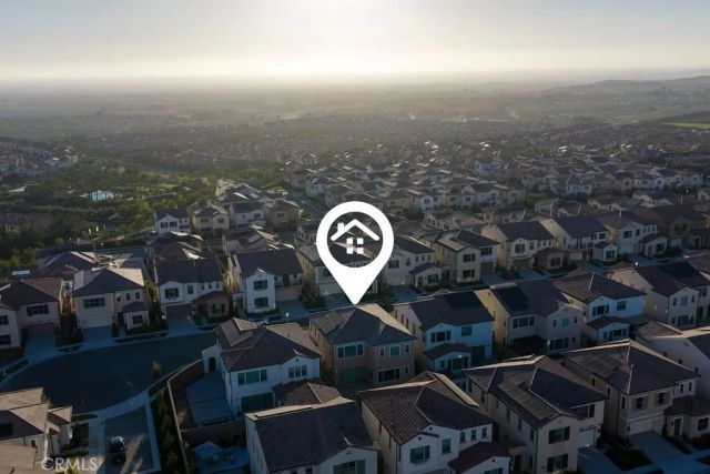 108 Oakstone, Irvine, CA 92618