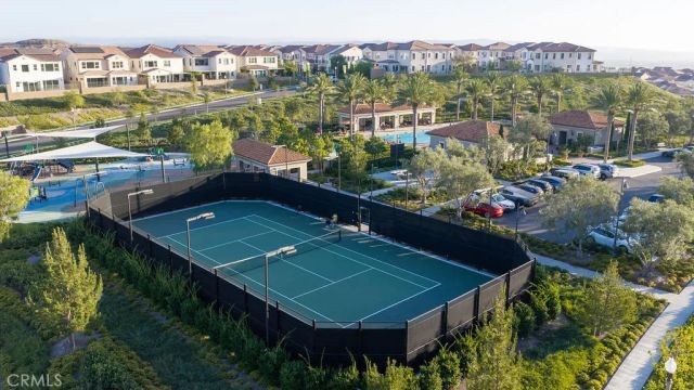 108 Oakstone, Irvine, CA 92618