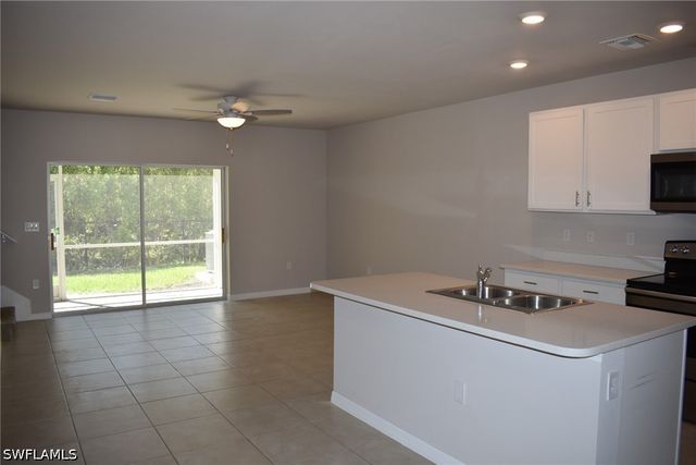 15269 Wildflower CIR, Naples, FL 34119