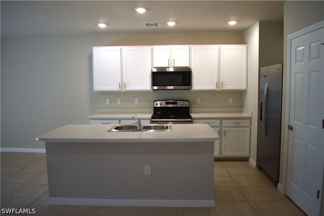 15269 Wildflower CIR, Naples, FL 34119