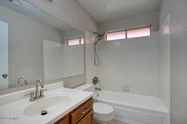 2339 W PARK Avenue, Chandler, AZ 85224