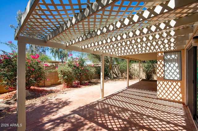 2339 W PARK Avenue, Chandler, AZ 85224