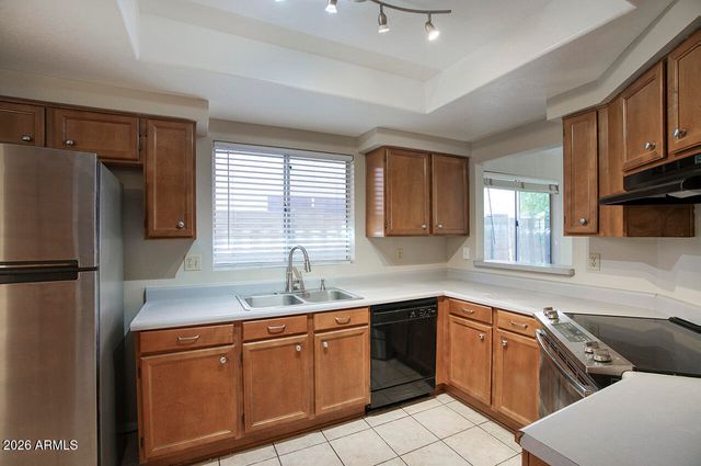 2339 W PARK Avenue, Chandler, AZ 85224