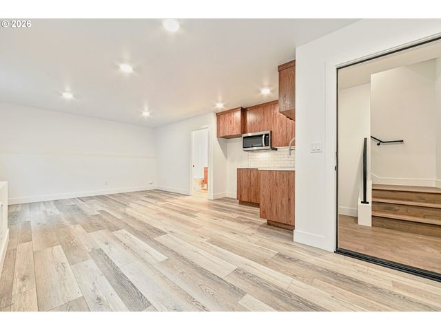 5623 N GAY Ave, Portland, OR 97217