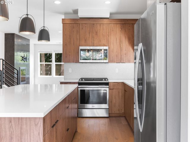 5623 N GAY Ave, Portland, OR 97217