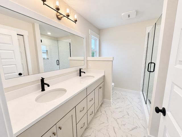 3375 Eagle Peak Drive, Jenison, MI 49428