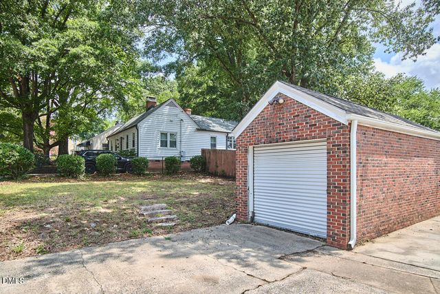 201 E Club Boulevard, Durham, NC 27704