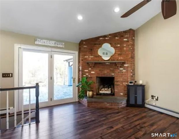 144 Pond Circle, Glastonbury, CT 06033