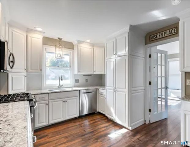 144 Pond Circle, Glastonbury, CT 06033