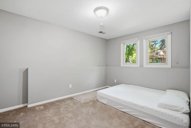 7024 Polaris Lane N, Maple Grove, MN 55311