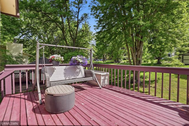7024 Polaris Lane N, Maple Grove, MN 55311