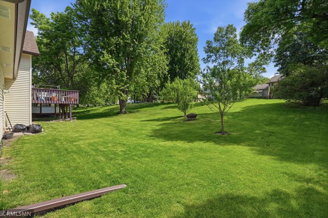 7024 Polaris Lane N, Maple Grove, MN 55311