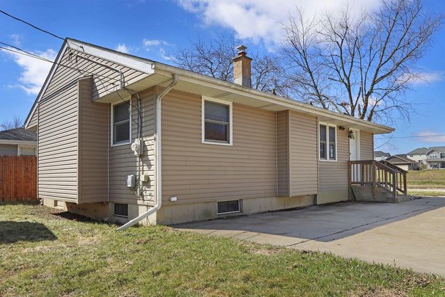 4033 32nd AVENUE, Kenosha, WI 53144