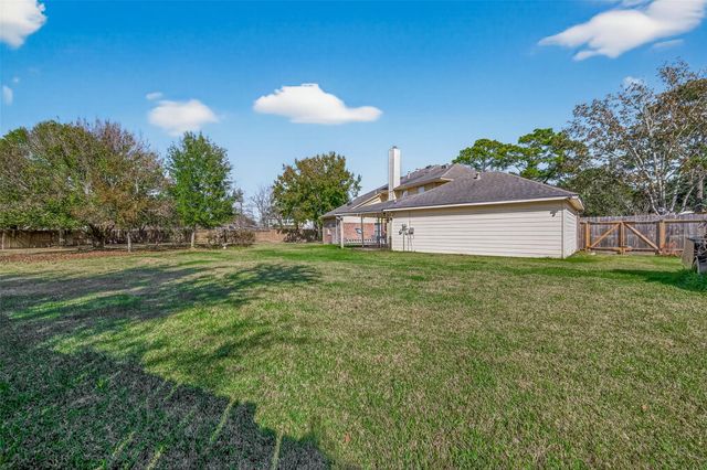 9714 Broadley Drive, Sugar Land, TX 77498