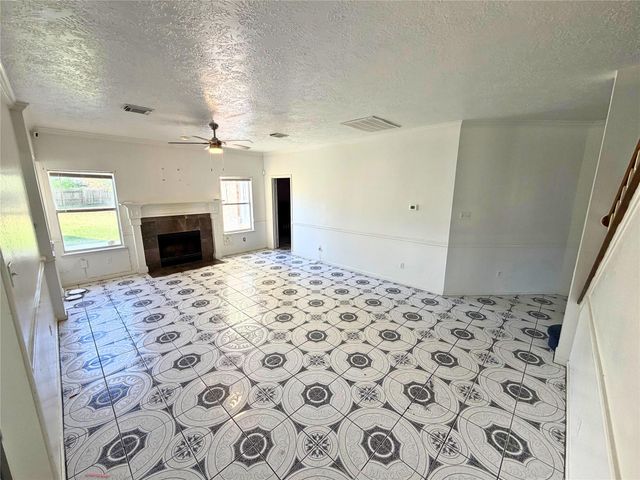 9714 Broadley Drive, Sugar Land, TX 77498