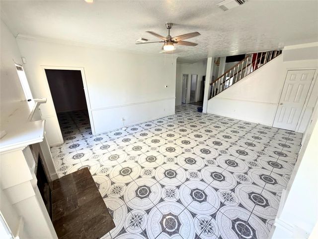 9714 Broadley Drive, Sugar Land, TX 77498