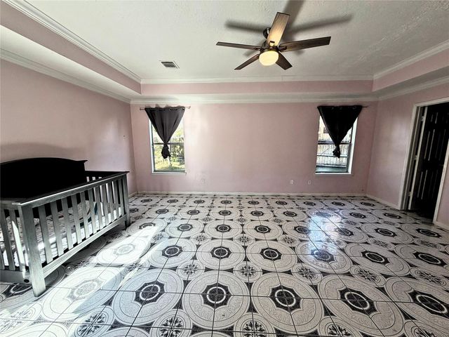 9714 Broadley Drive, Sugar Land, TX 77498