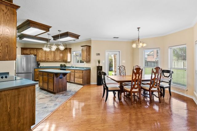 7717 Outreau Dr, Corpus Christi, TX 78414