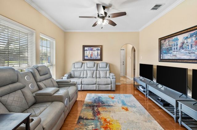 7717 Outreau Dr, Corpus Christi, TX 78414