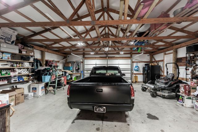 15 Raccoon Rd, Westmoreland, TN 37186