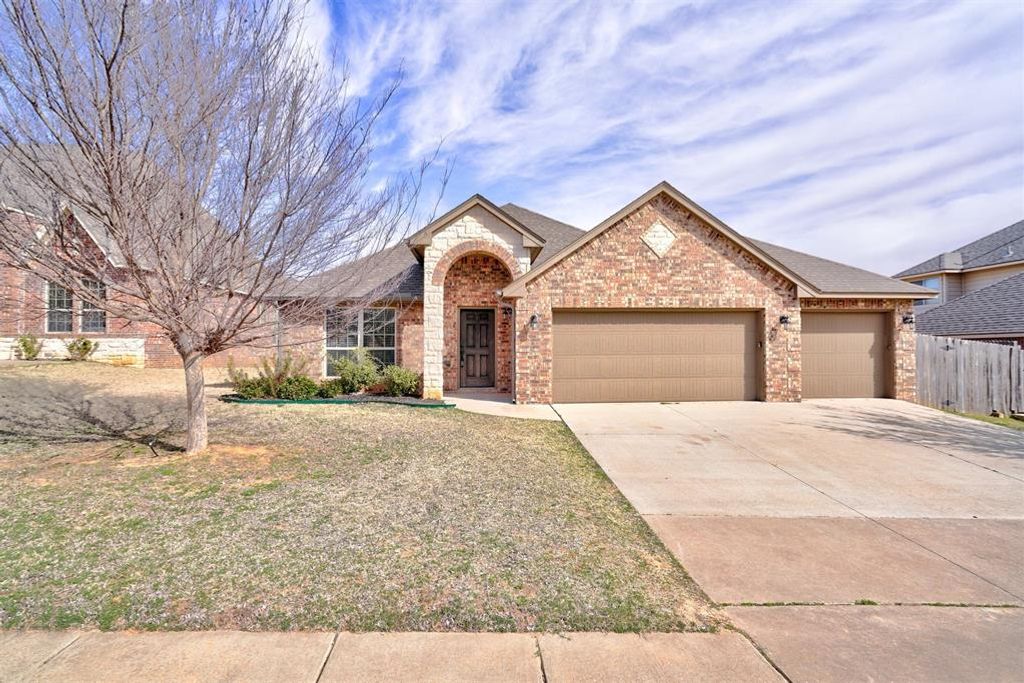 1805 Hobo Street, Yukon, OK 73099