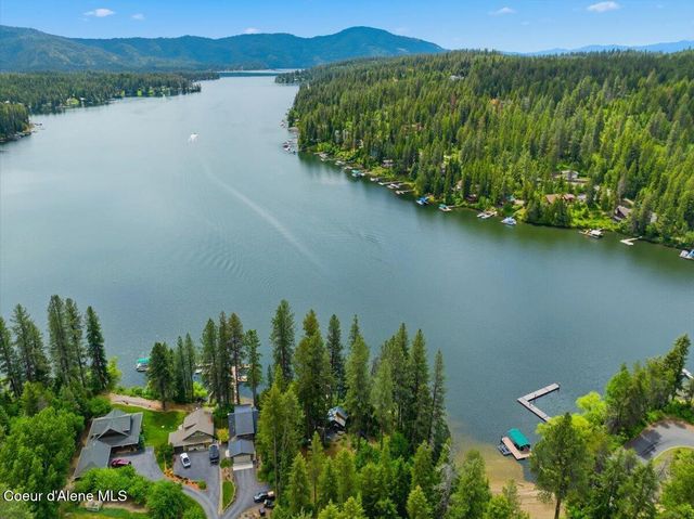 15489 N Sportsman Park RD, Hayden, ID 83835
