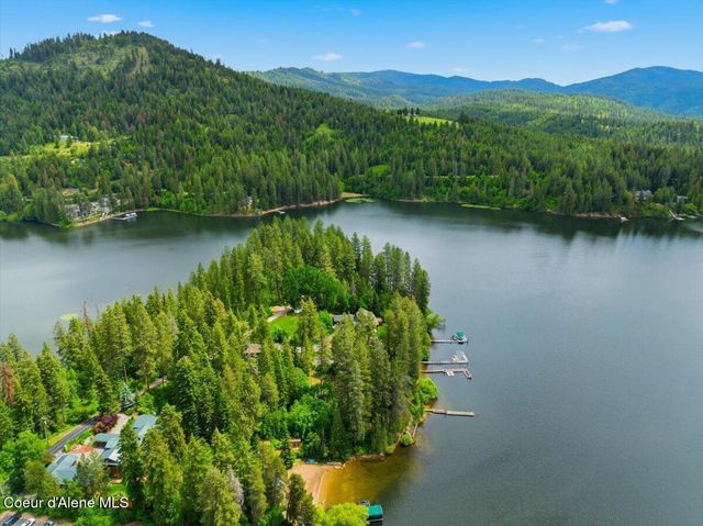 15489 N Sportsman Park RD, Hayden, ID 83835