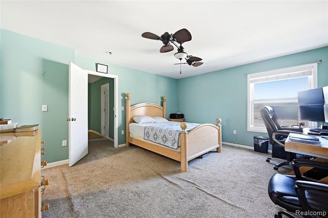 22011 Sharkey Street, Clinton Township, MI 48035