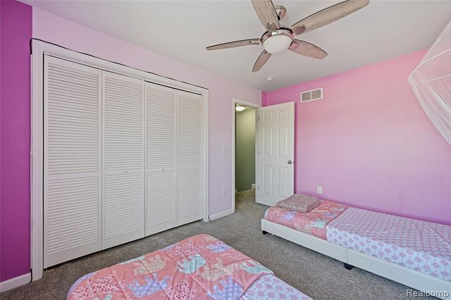 22011 Sharkey Street, Clinton Township, MI 48035