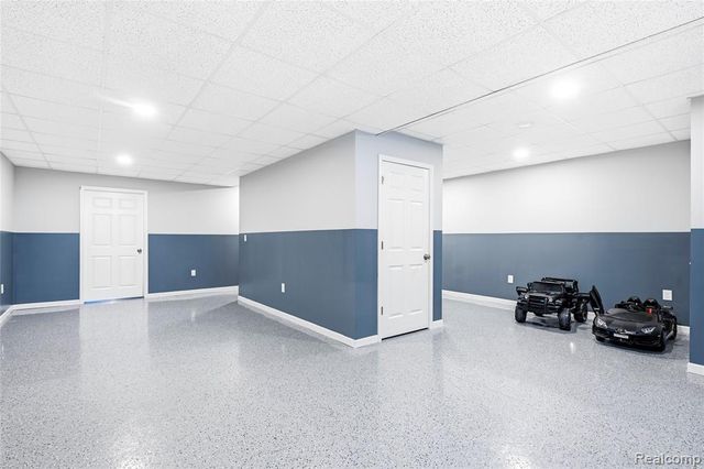 22011 Sharkey Street, Clinton Township, MI 48035