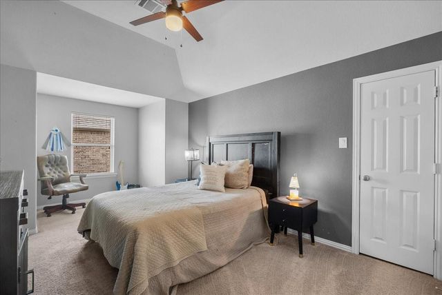 904 Cozy Hollow Court, Friendswood, TX 77546