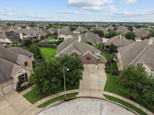 904 Cozy Hollow Court, Friendswood, TX 77546