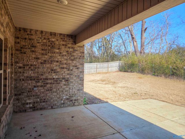 117 Edensmith Drive, New Market, AL 35761