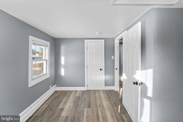 210 CHESTNUT ST, Elmer, NJ 08318